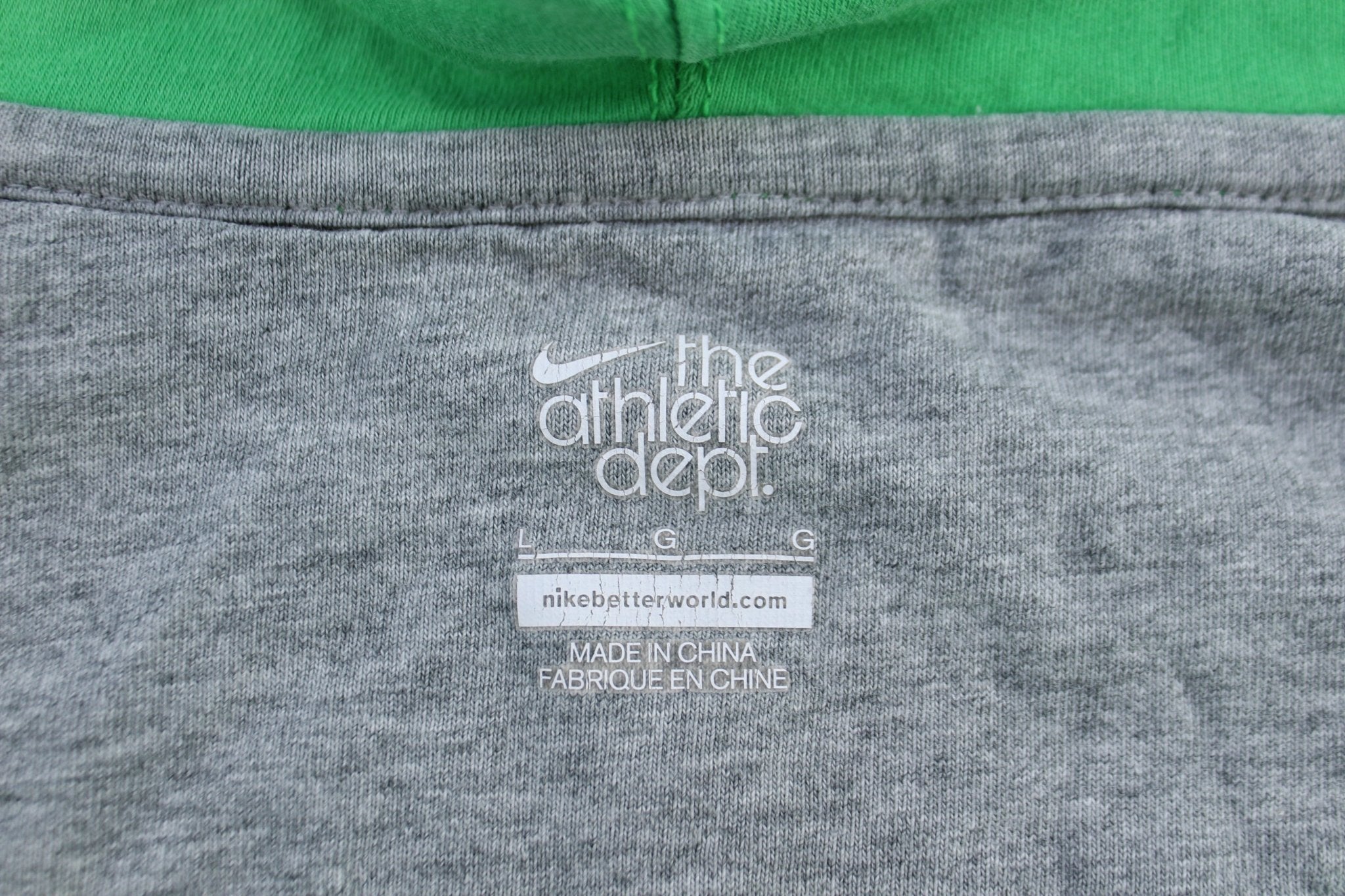 Women's Nike Green Full Zip Hoodie - ThriftedThreads.com