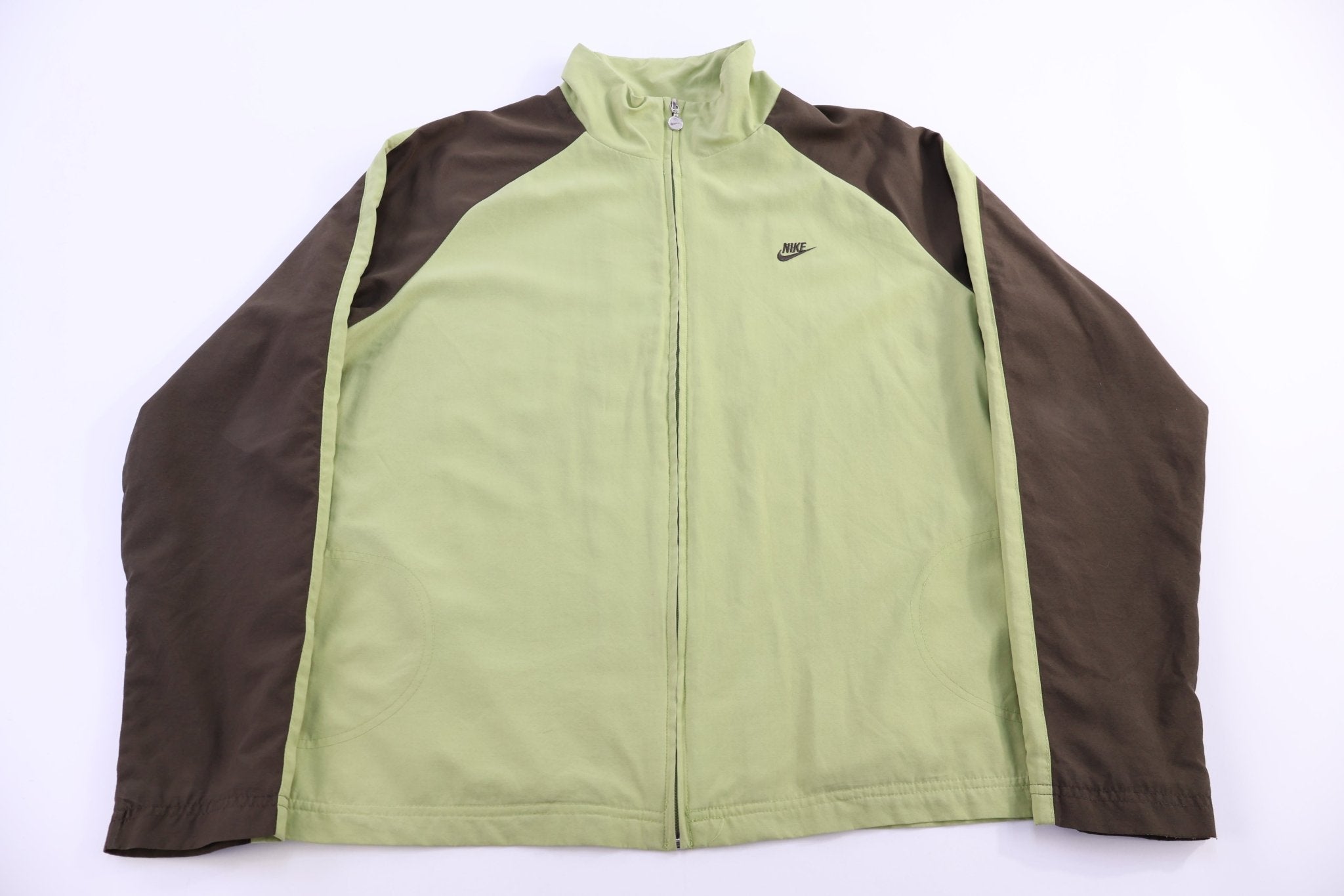 Women's Nike Green Full Zip Jacket - Jacket - Thrifted Threads