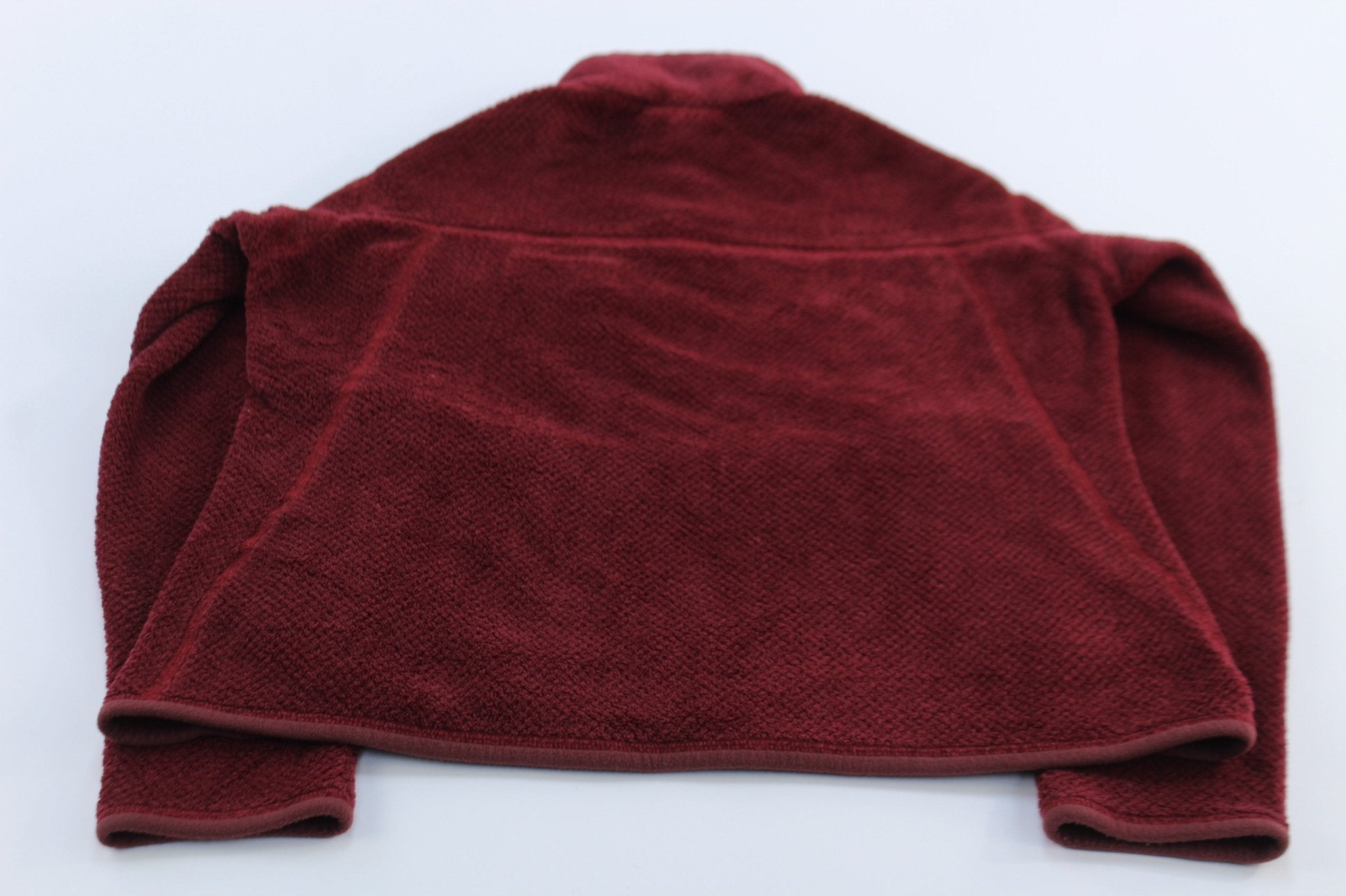 Women's Patagonia Logo Patch Burgundy Re - Tool Snap Pullover - ThriftedThreads.com