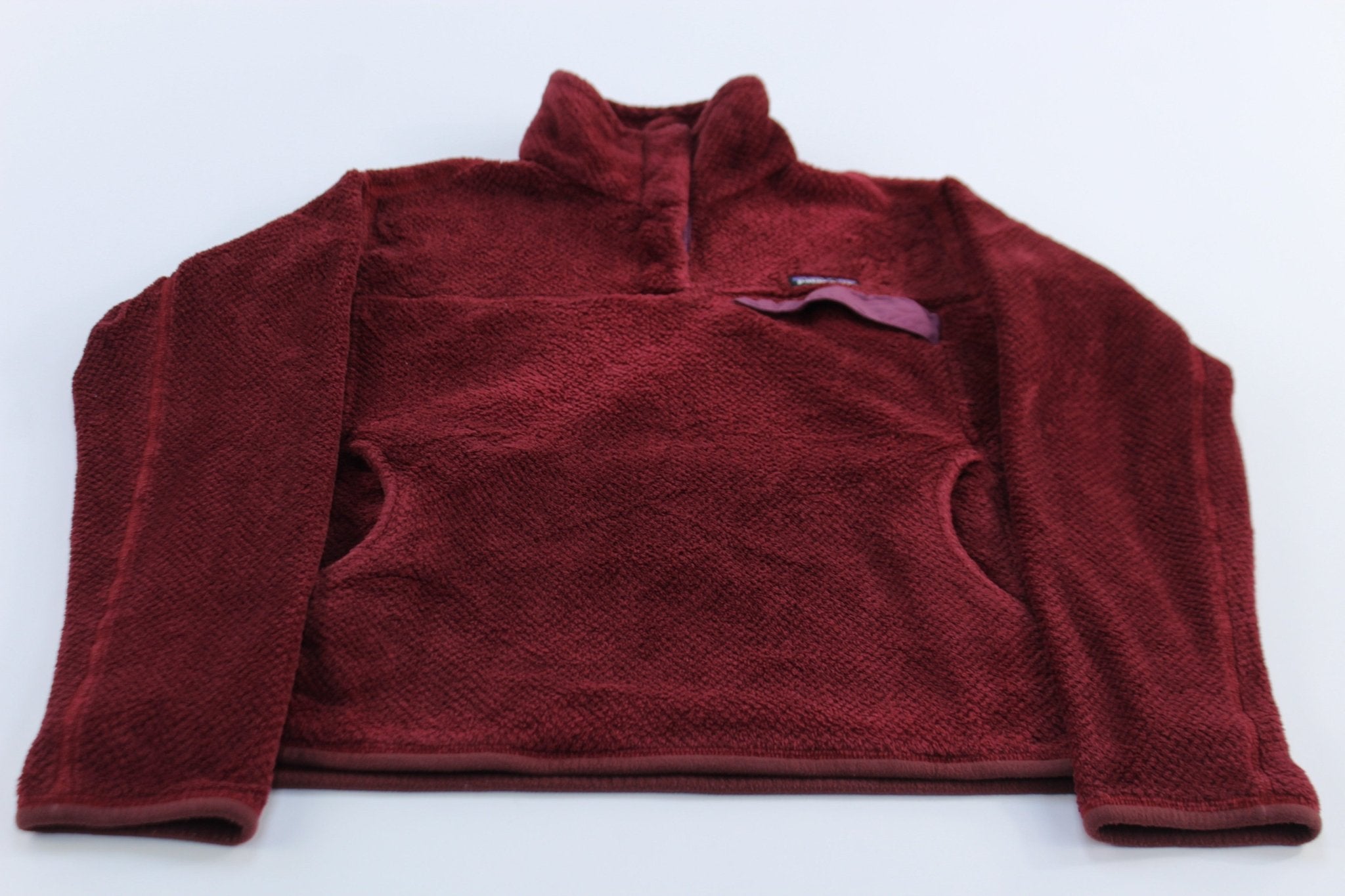 Women's Patagonia Logo Patch Burgundy Re - Tool Snap Pullover - ThriftedThreads.com