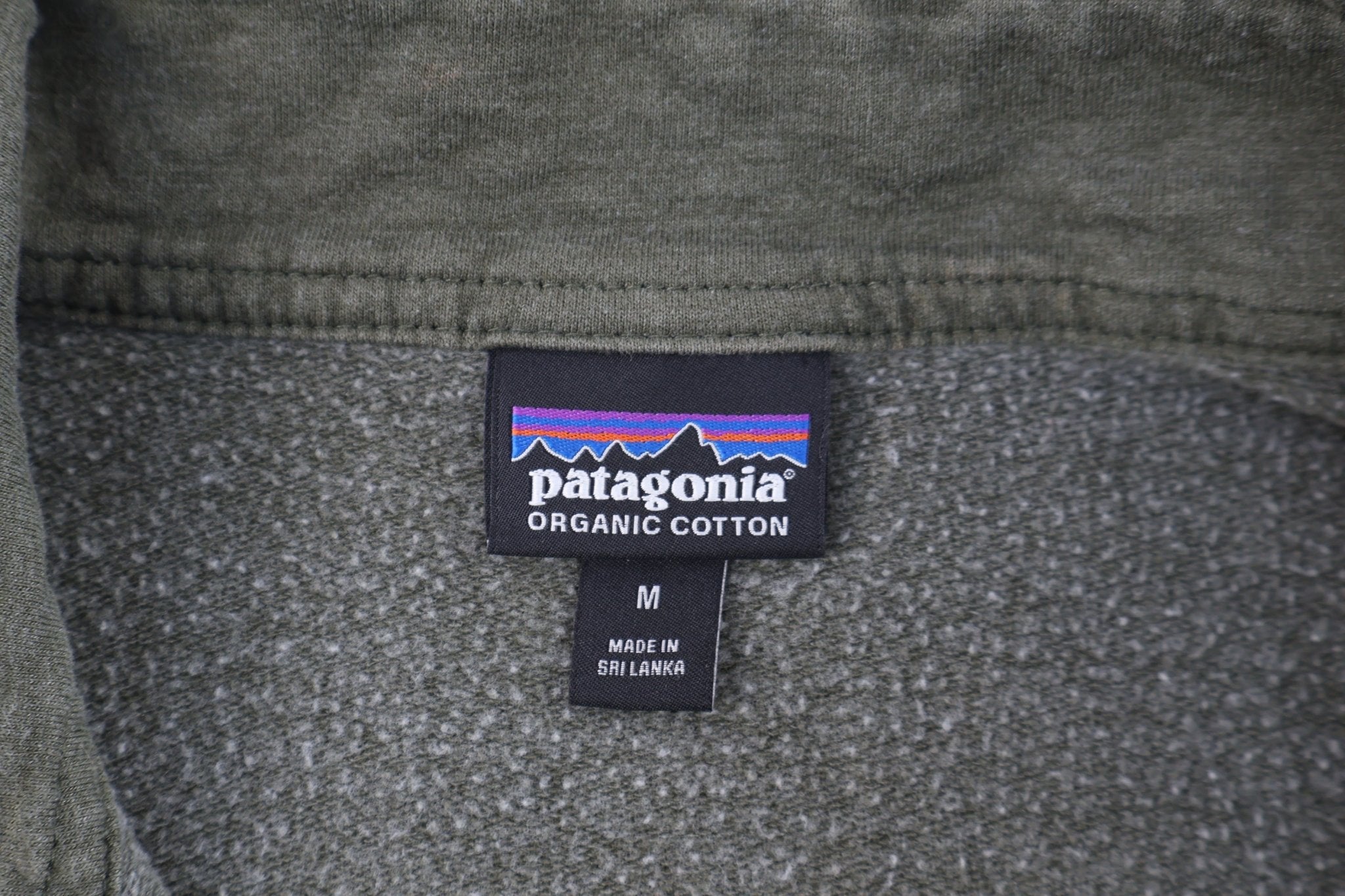 Women's Patagonia Logo Patch Green Quarter Zip Pullover - Sweater - Thrifted Threads
