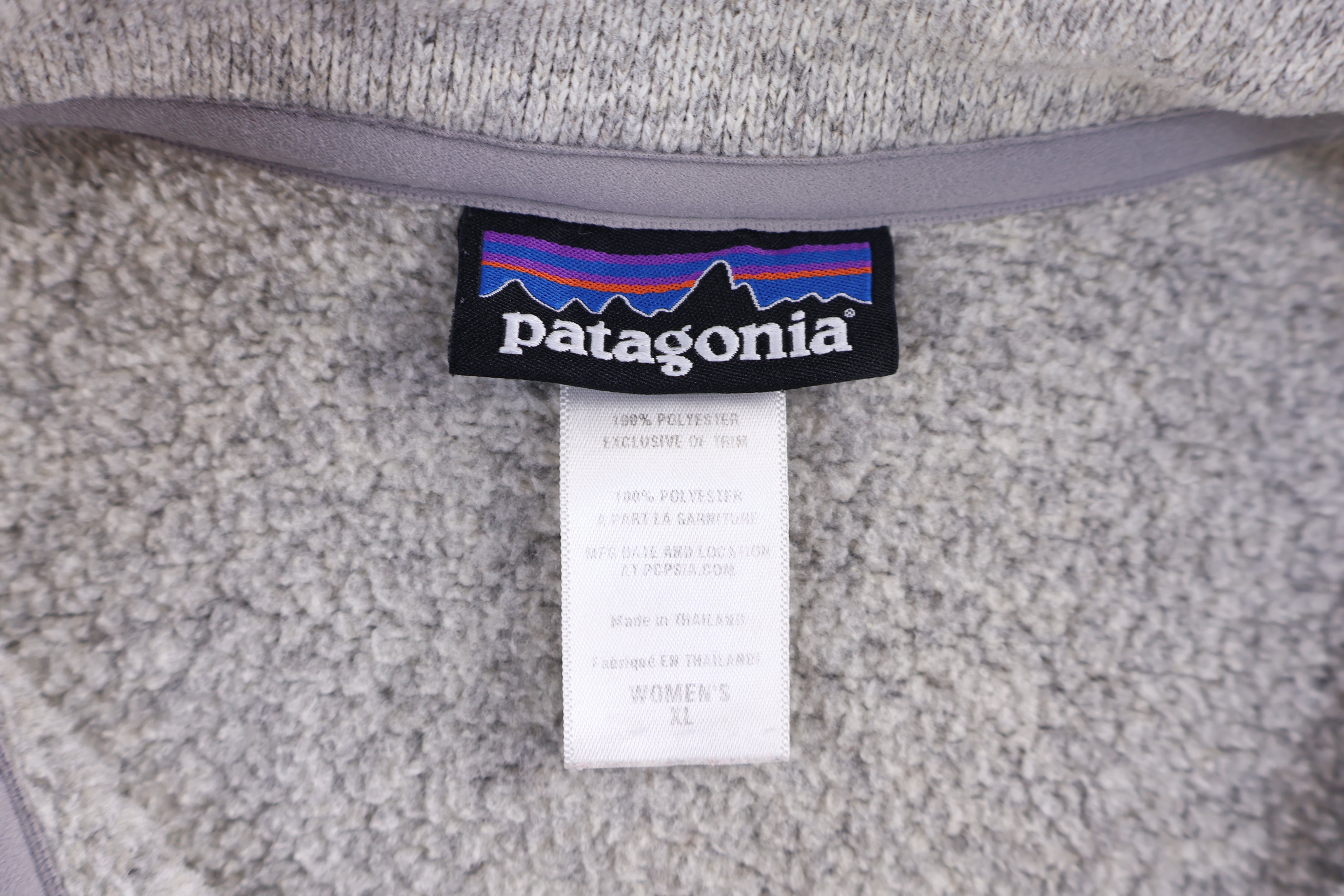 Women's Patagonia Logo Patch Grey Full Zip Sweater - Jacket - Thrifted Threads