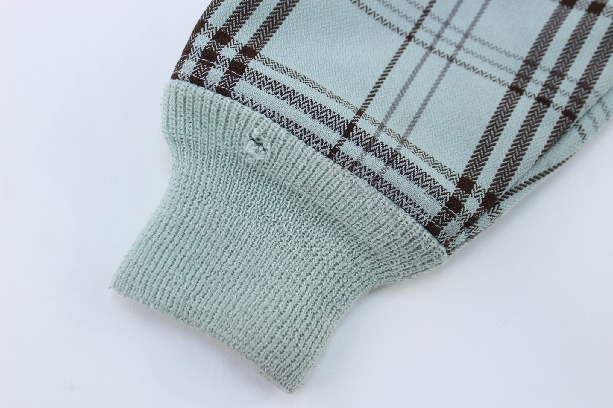 Women's Patagonia Logo Patch Plaid Slopestyle Hoody - ThriftedThreads.com