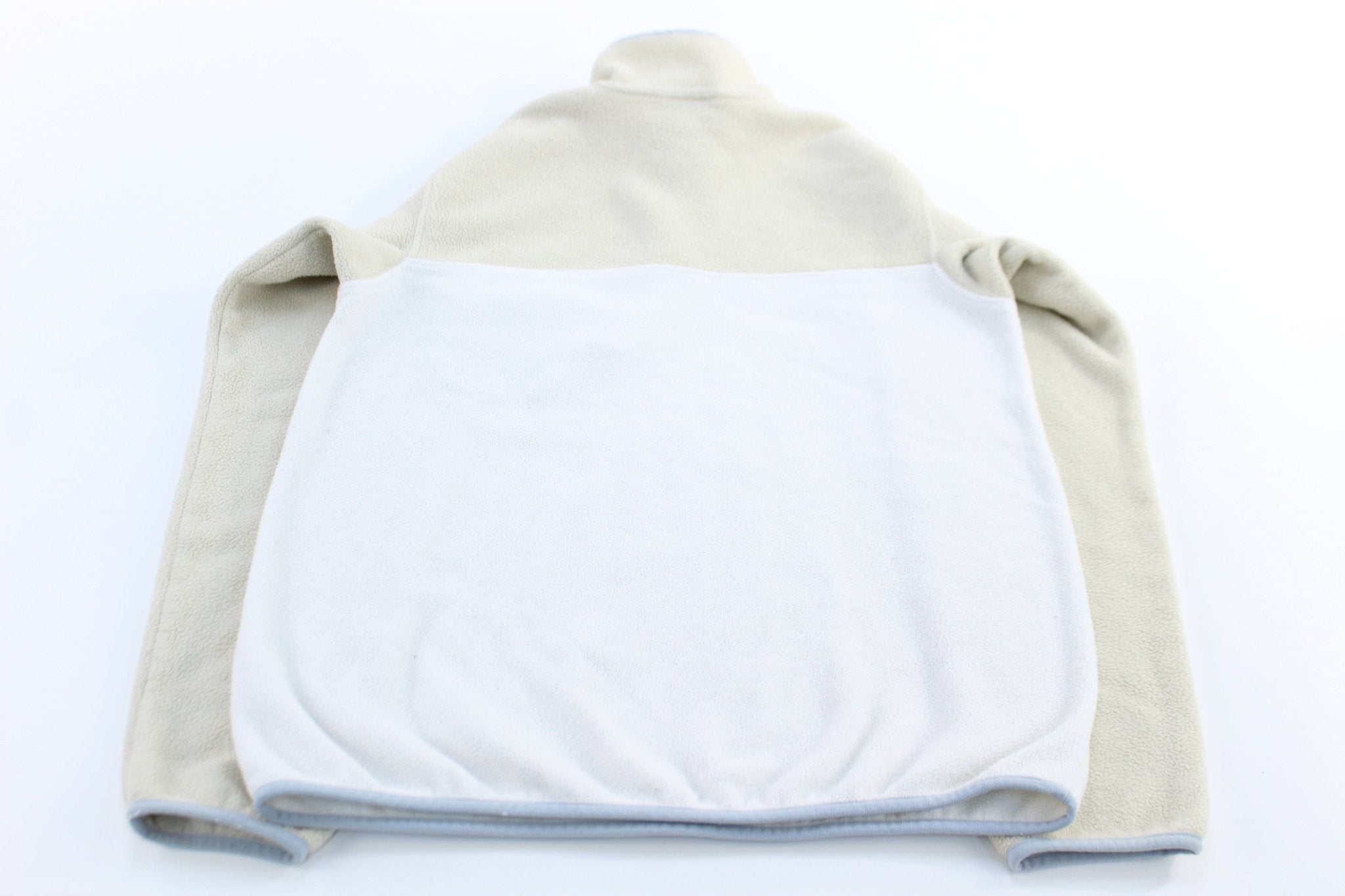 Women's Patagonia Logo Patch White & Beige Snap - T Fleece Pullover - ThriftedThreads.com