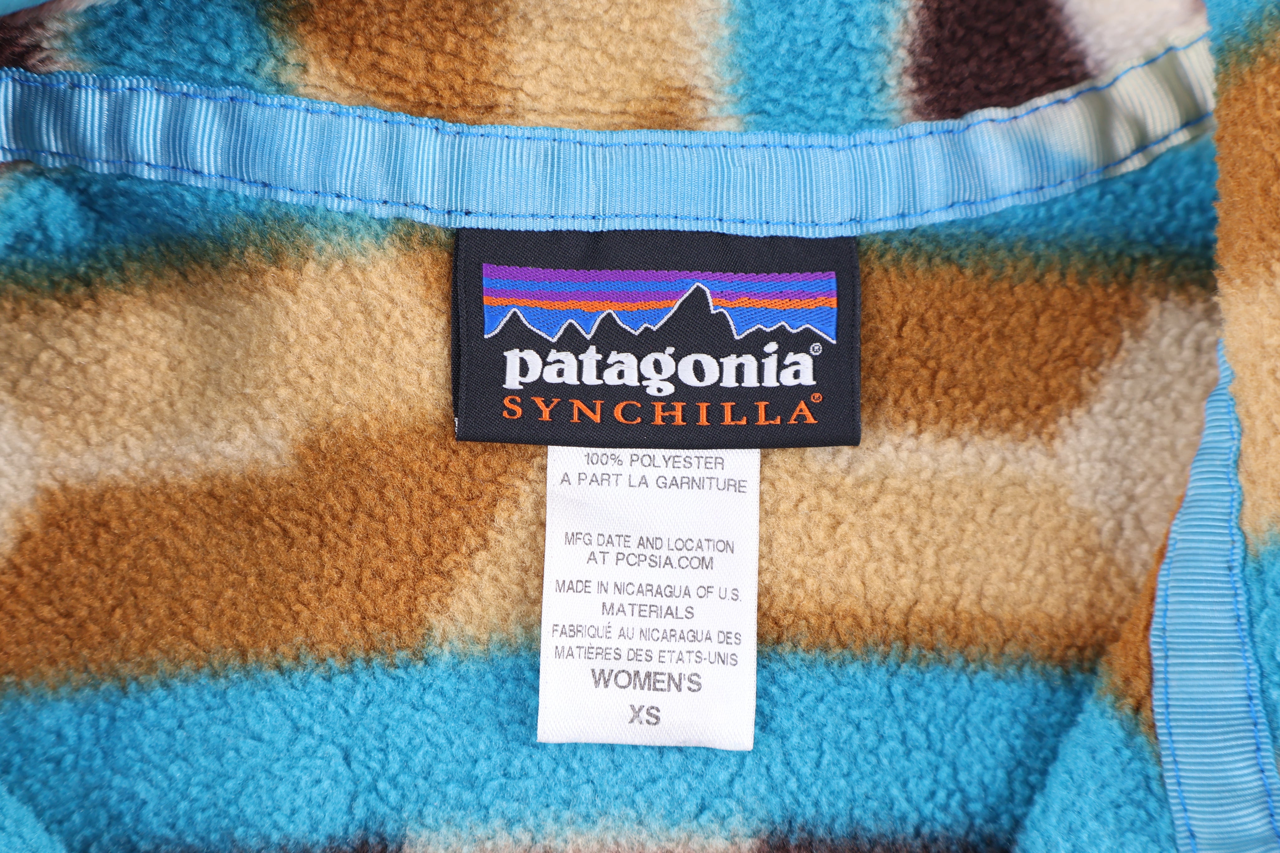 Women's Patagonia Synchilla Logo Patch Snap-T Fleece Pullover - Sweater - Thrifted Threads