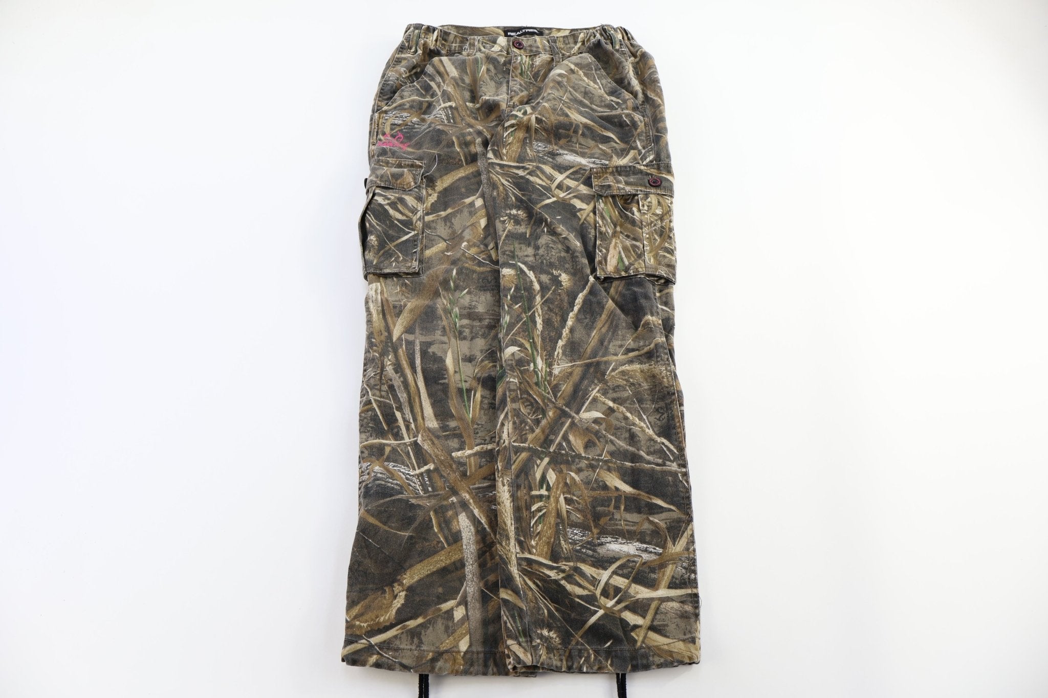 Women's Real Tree Camo Cargo Pants - Pants - Thrifted Threads