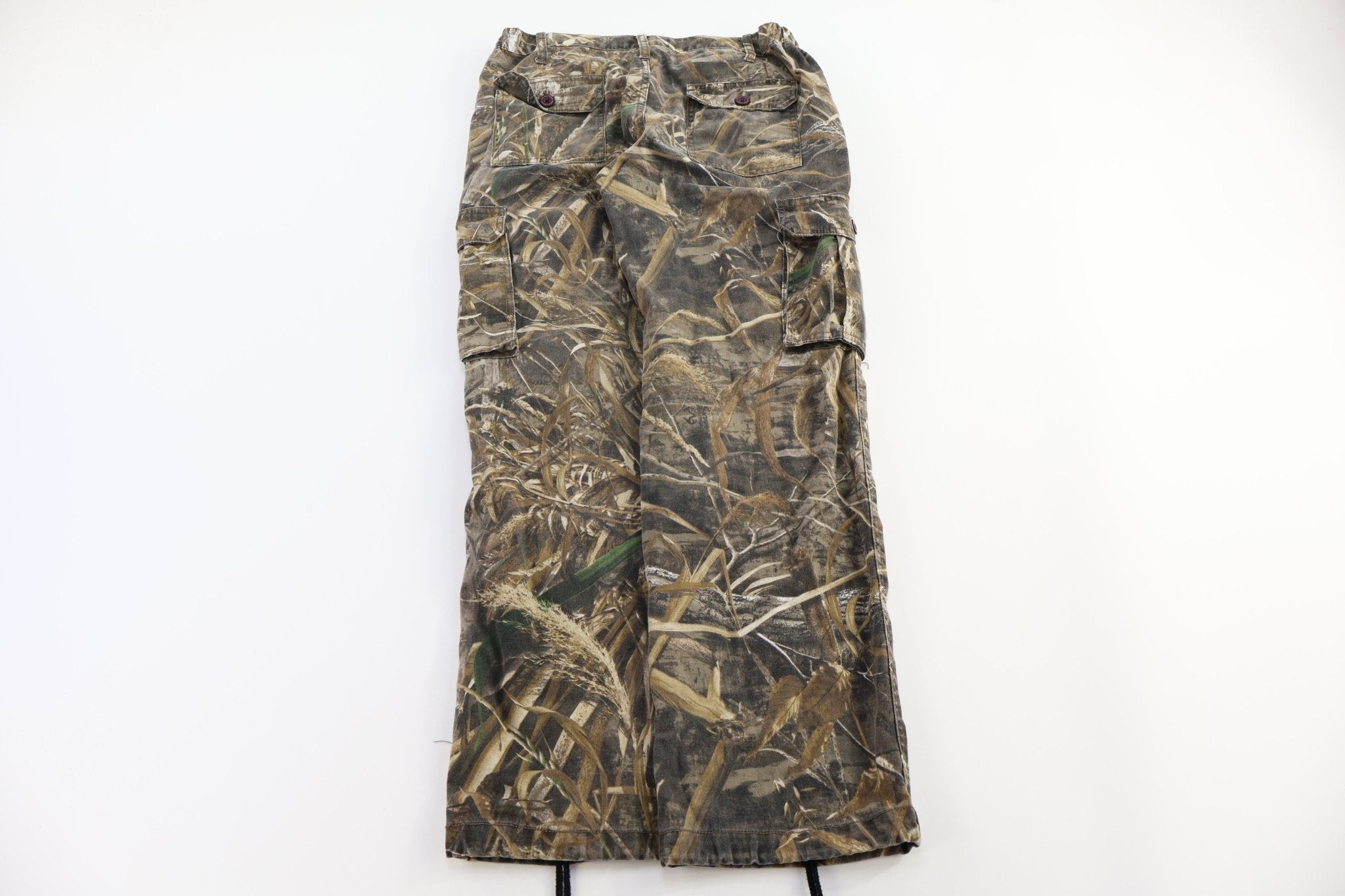 Women's Real Tree Camo Cargo Pants - Pants - Thrifted Threads
