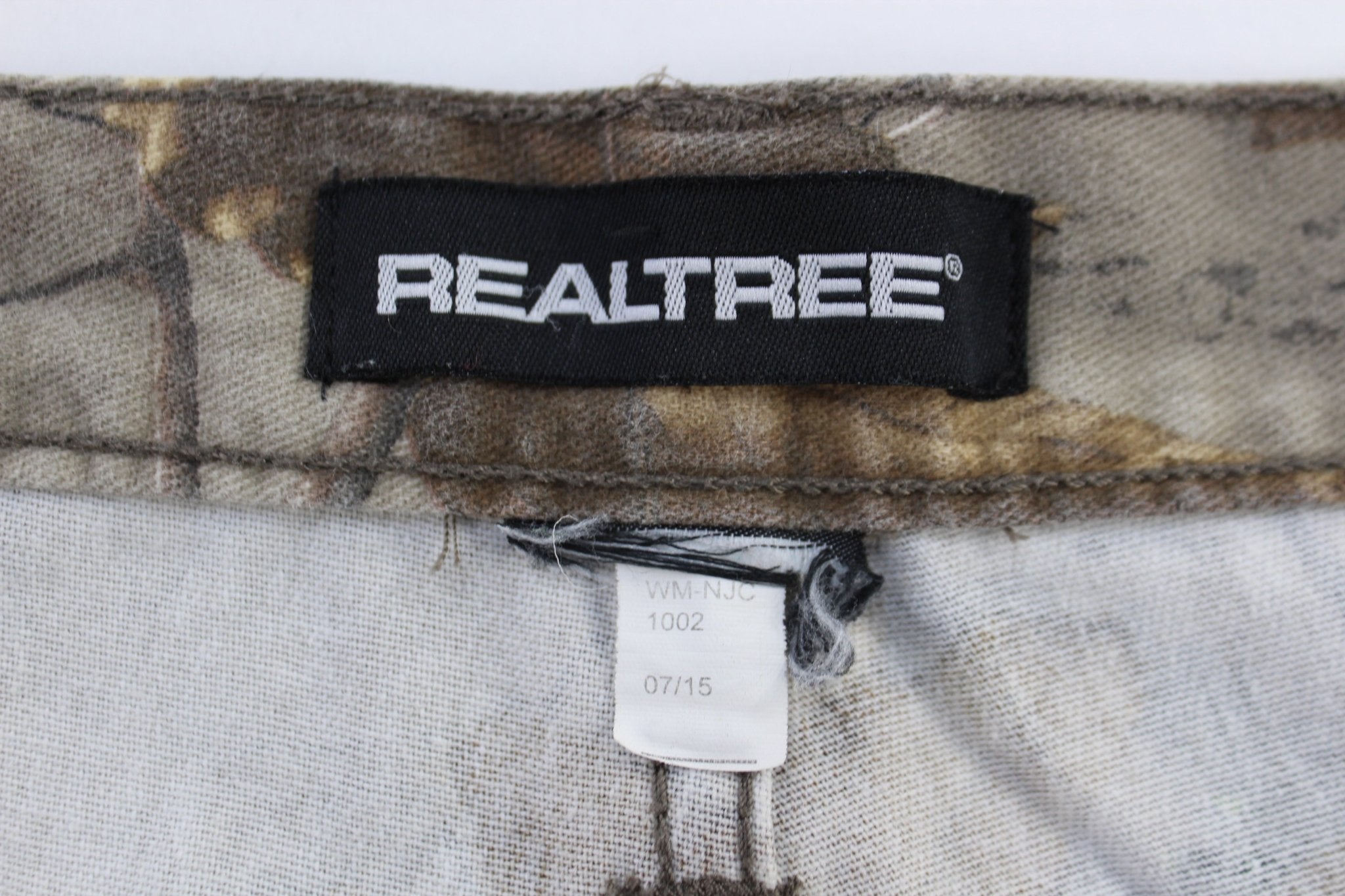 Women's Real Tree Camo Cargo Pants - Pants/Shorts - Thrifted Threads