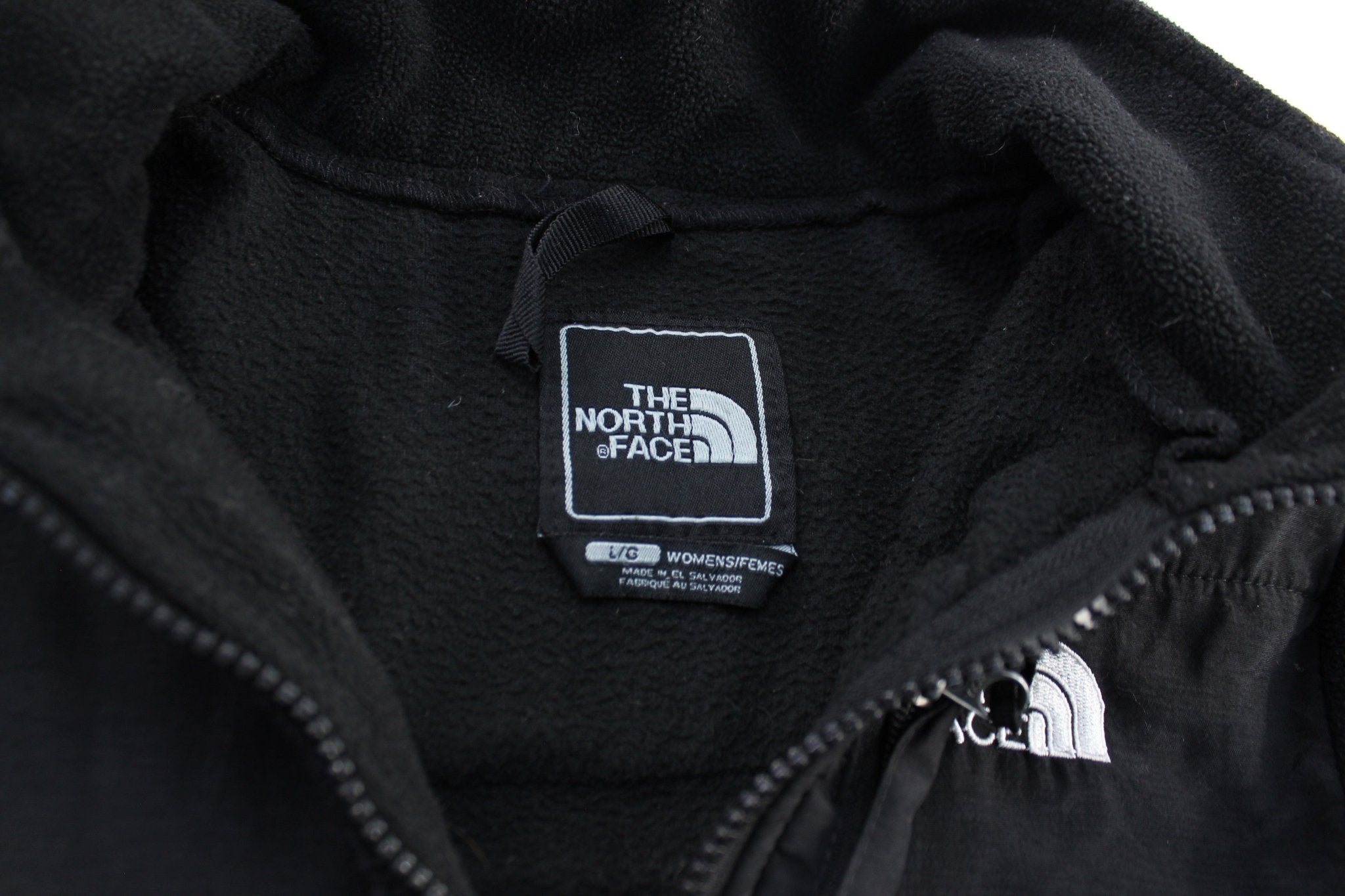 Women's The North Face Embroidered Logo Black Denali Jacket - ThriftedThreads.com