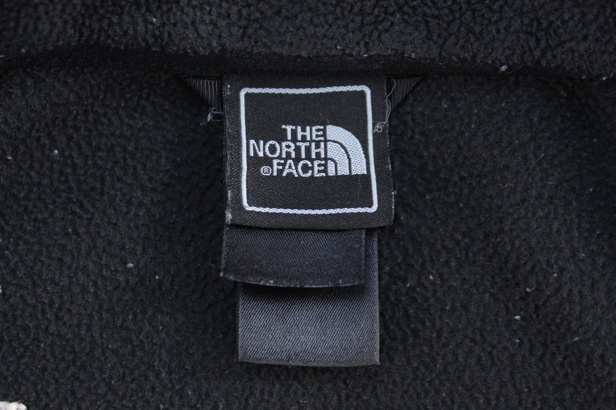 Women's The North Face Embroidered Logo Black Fleece Jacket - Jacket - Thrifted Threads