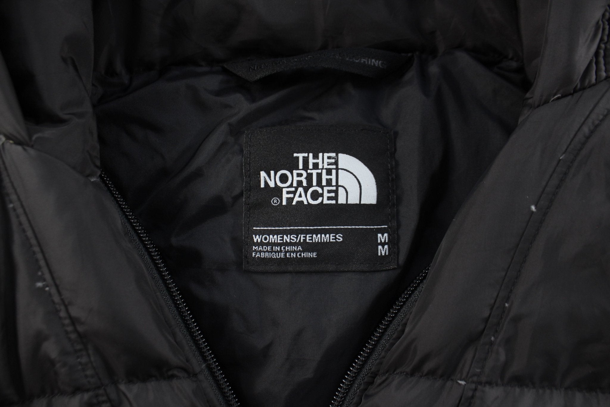 Women's The North Face Embroidered Logo Black Puffer Zip Up Jacket - ThriftedThreads.com