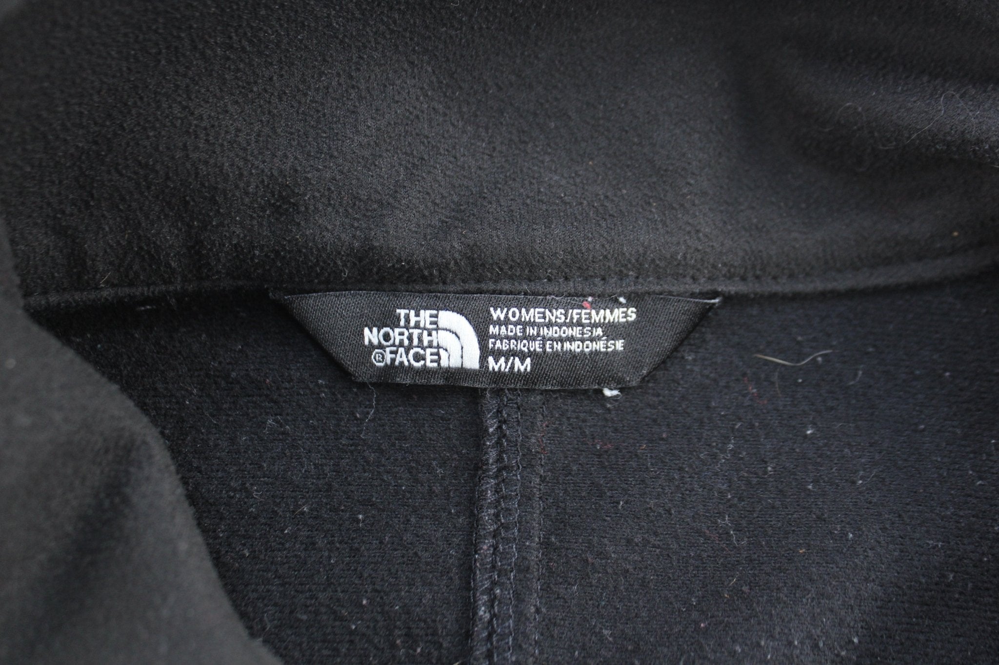 Women's The North Face Embroidered Logo Black Shell Jacket - ThriftedThreads.com