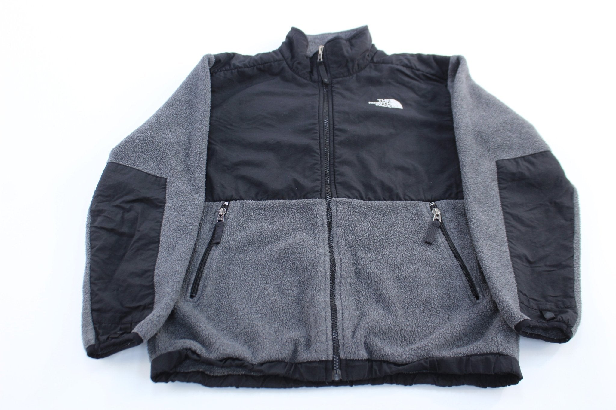 Women's The North Face Grey & Black Denali Jacket - ThriftedThreads.com