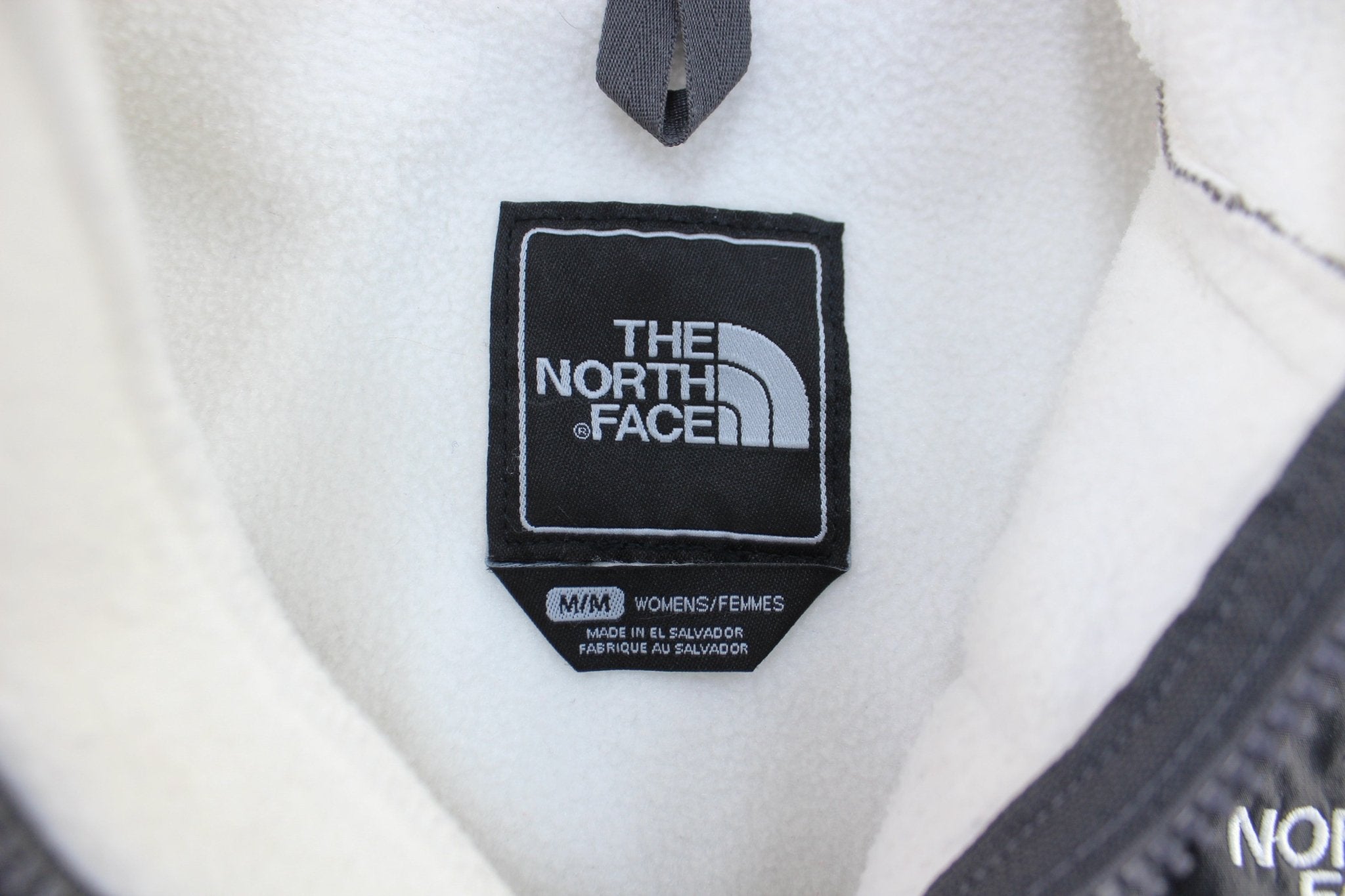 Women's The North Face Grey & White Denali Hooded Jacket - ThriftedThreads.com