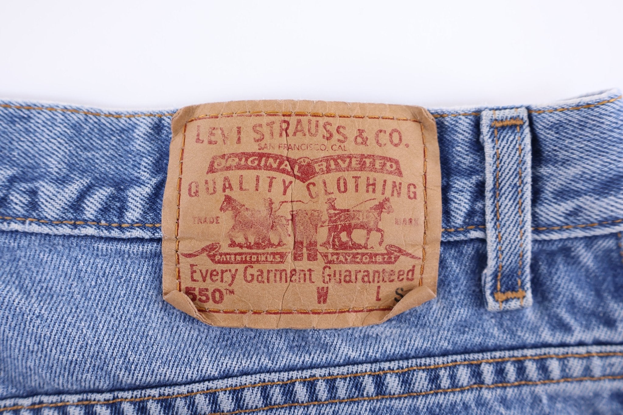 Women's Vintage Levi's 550 Medium Wash Denim Jeans - Pants - Thrifted Threads