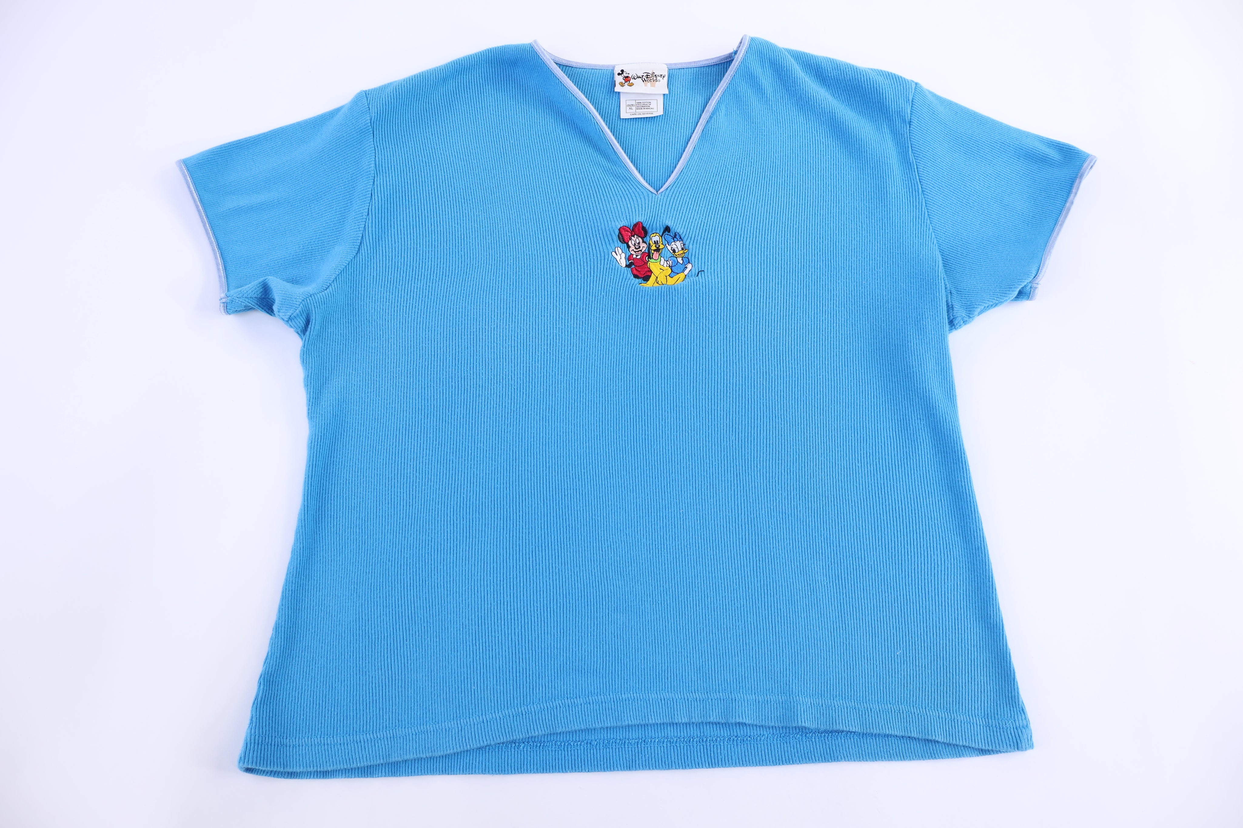 Women's Walt Disney World T-shirt - Shirts & Tops - Thrifted Threads