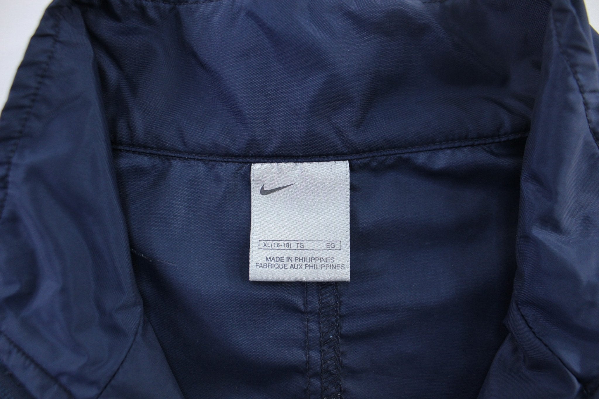 Women's Y2K Nike Embroidered Logo Navy Blue Windbreaker Pullover - Jacket - Thrifted Threads