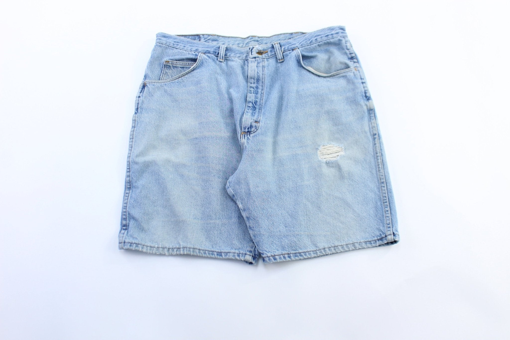 Wrangler Light Wash Denim Shorts - ThriftedThreads.com