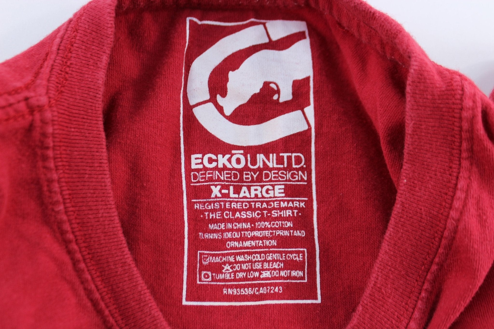Y2K Ecko Unltd Logo. Red T-Shirt - ThriftedThreads.com