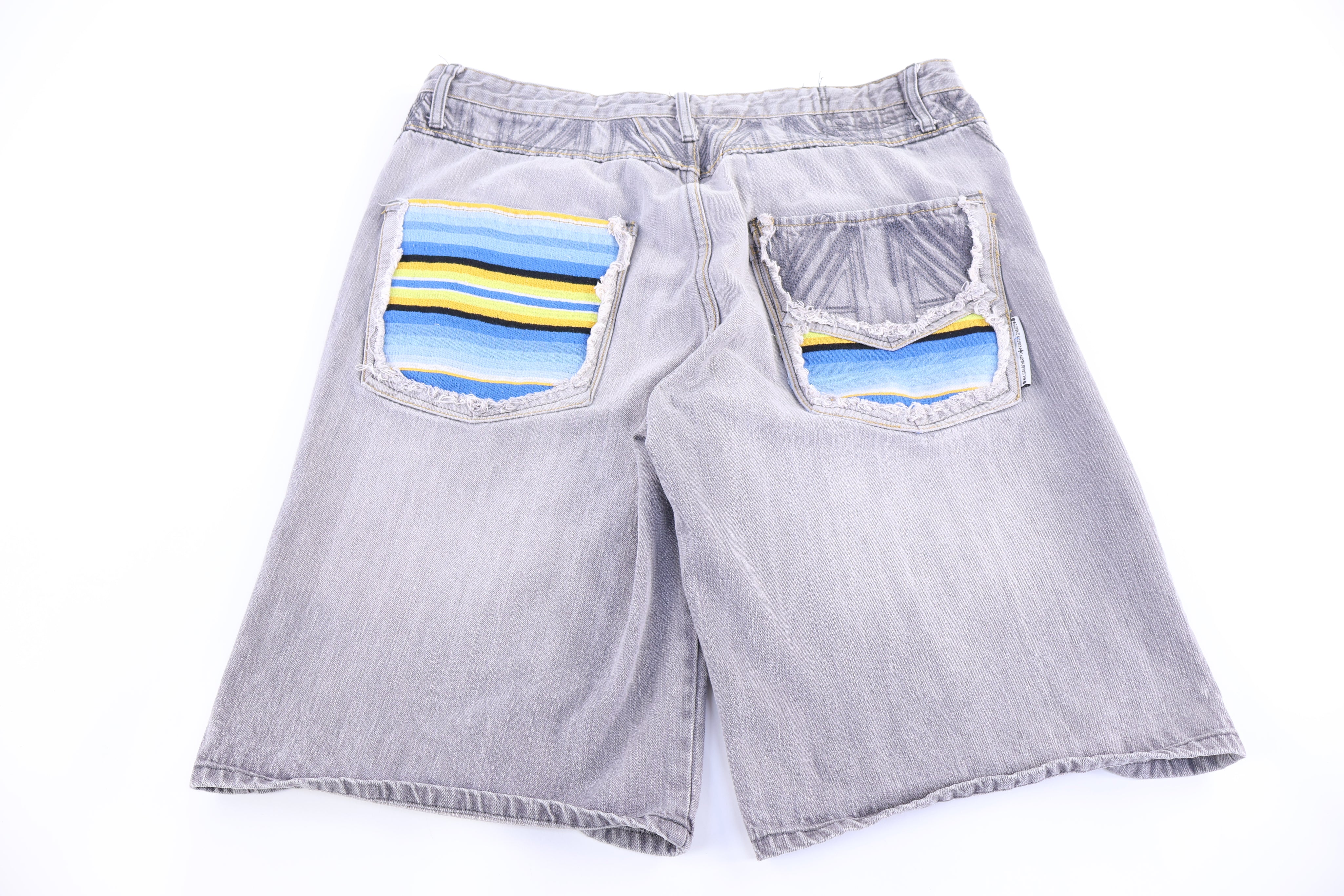 Y2K Marithe Girbaud Francois Grey Shorts - Pants/Shorts - Thrifted Threads