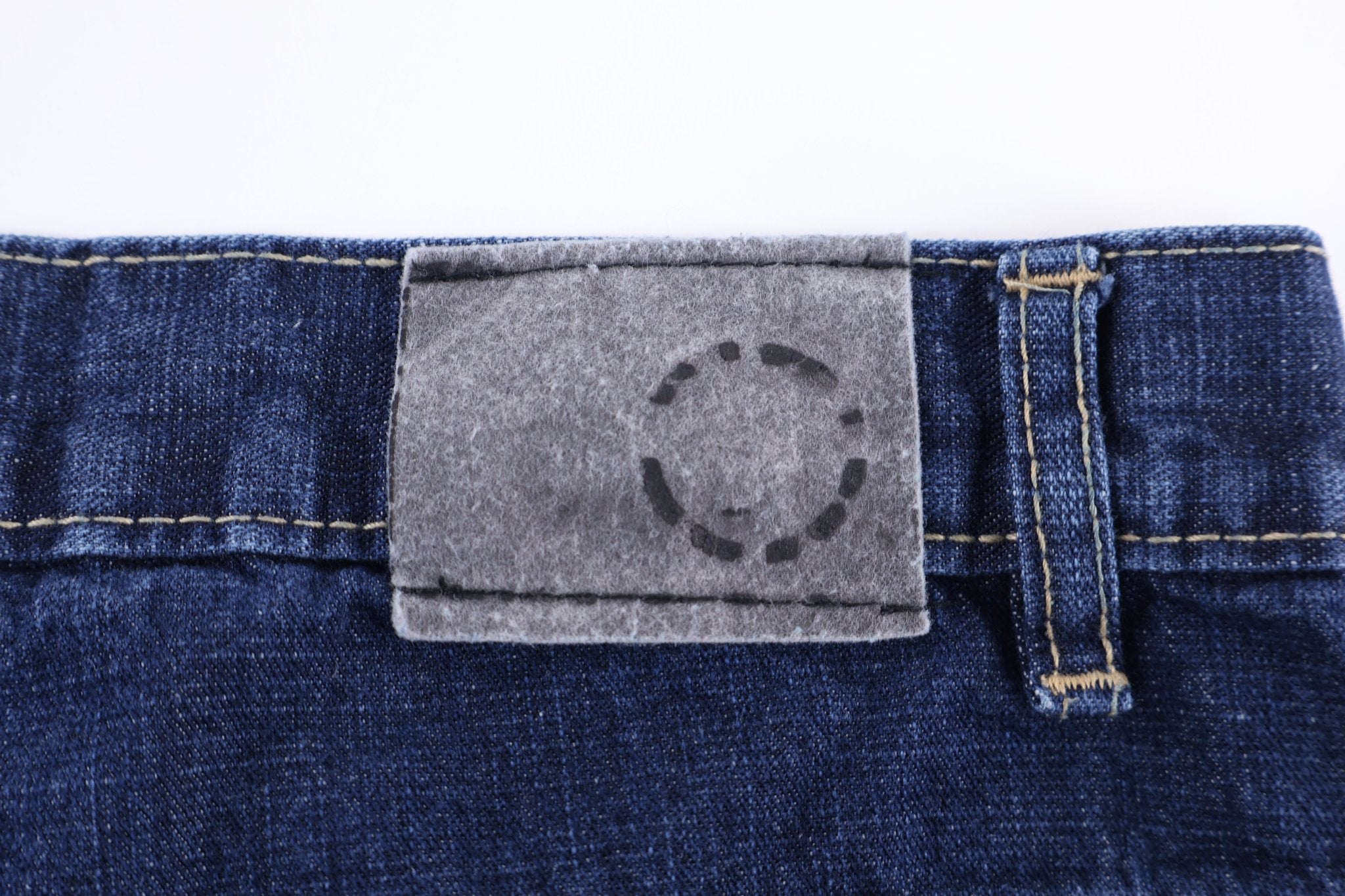 Y2K Noiz Dark Wash Denim Shorts - Pants/Shorts - Thrifted Threads