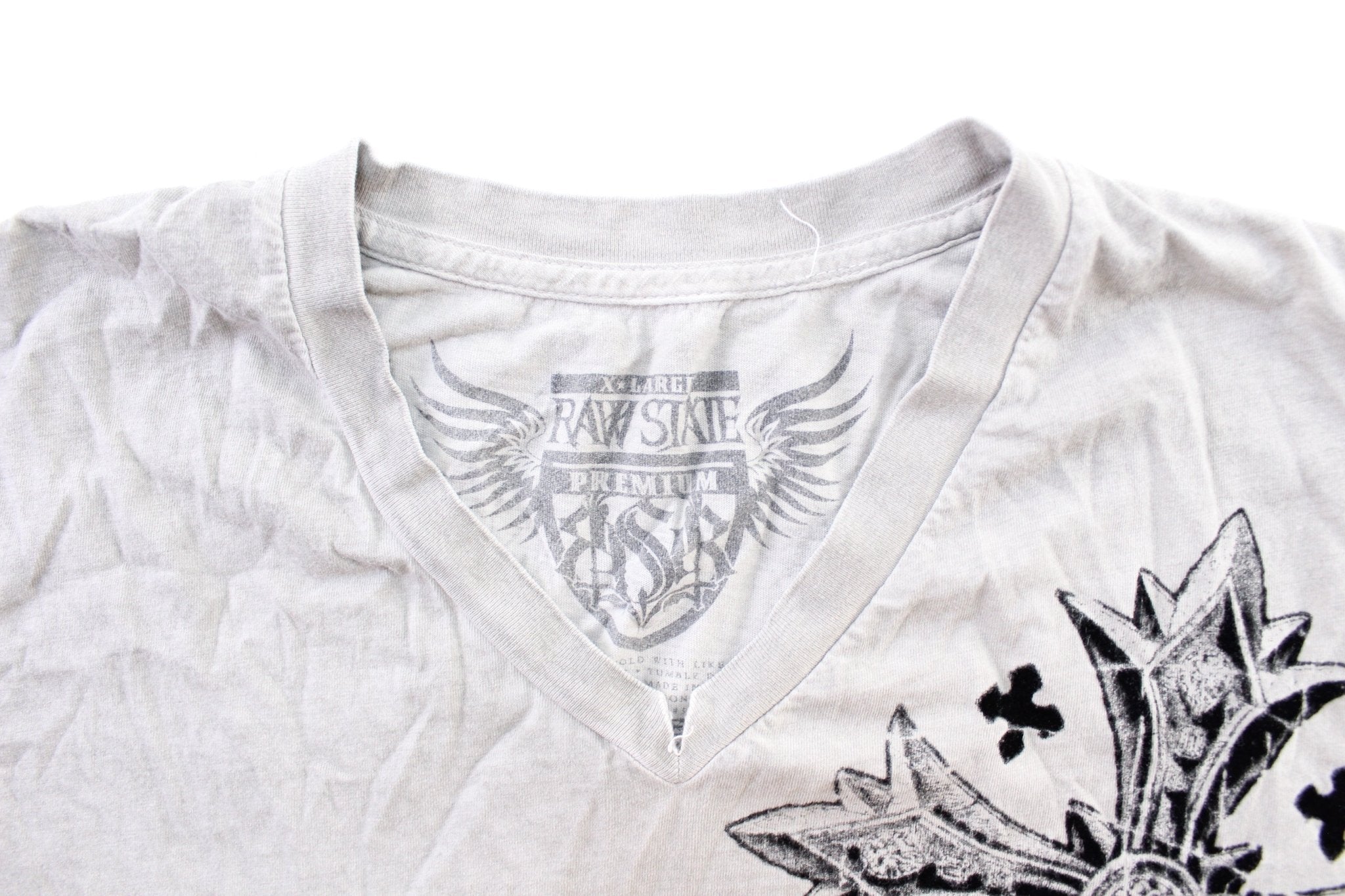 Y2K Rae State Cross Graphic T-Shirt - ThriftedThreads.com