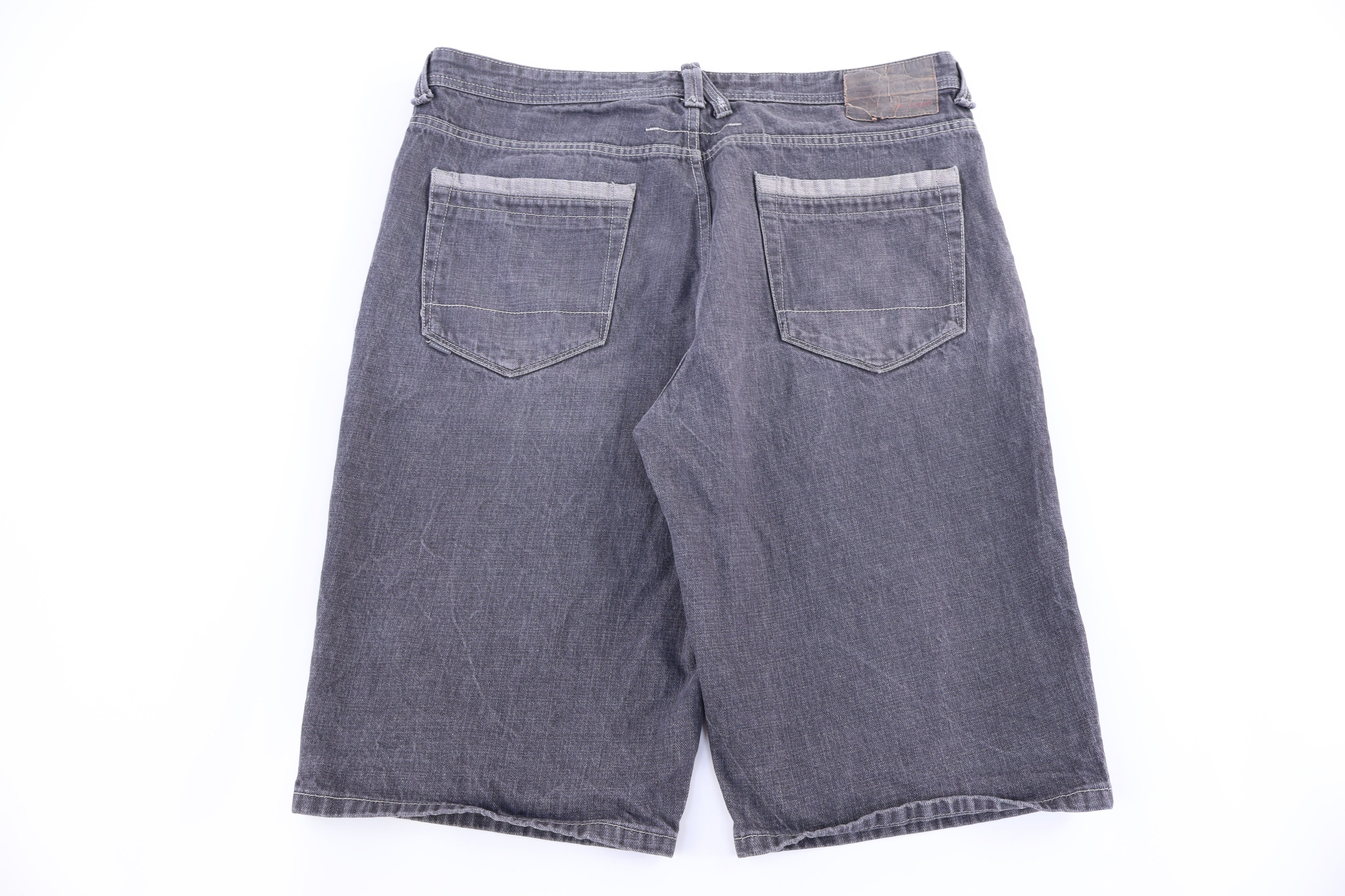 Y2K Sean John Grey Denim Shorts - Pants/Shorts - Thrifted Threads