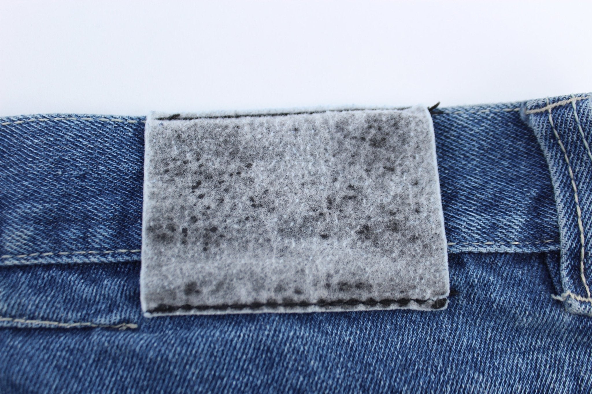Y2K Urban Edge Dark Wash Denim Shorts - Pants/Shorts - Thrifted Threads