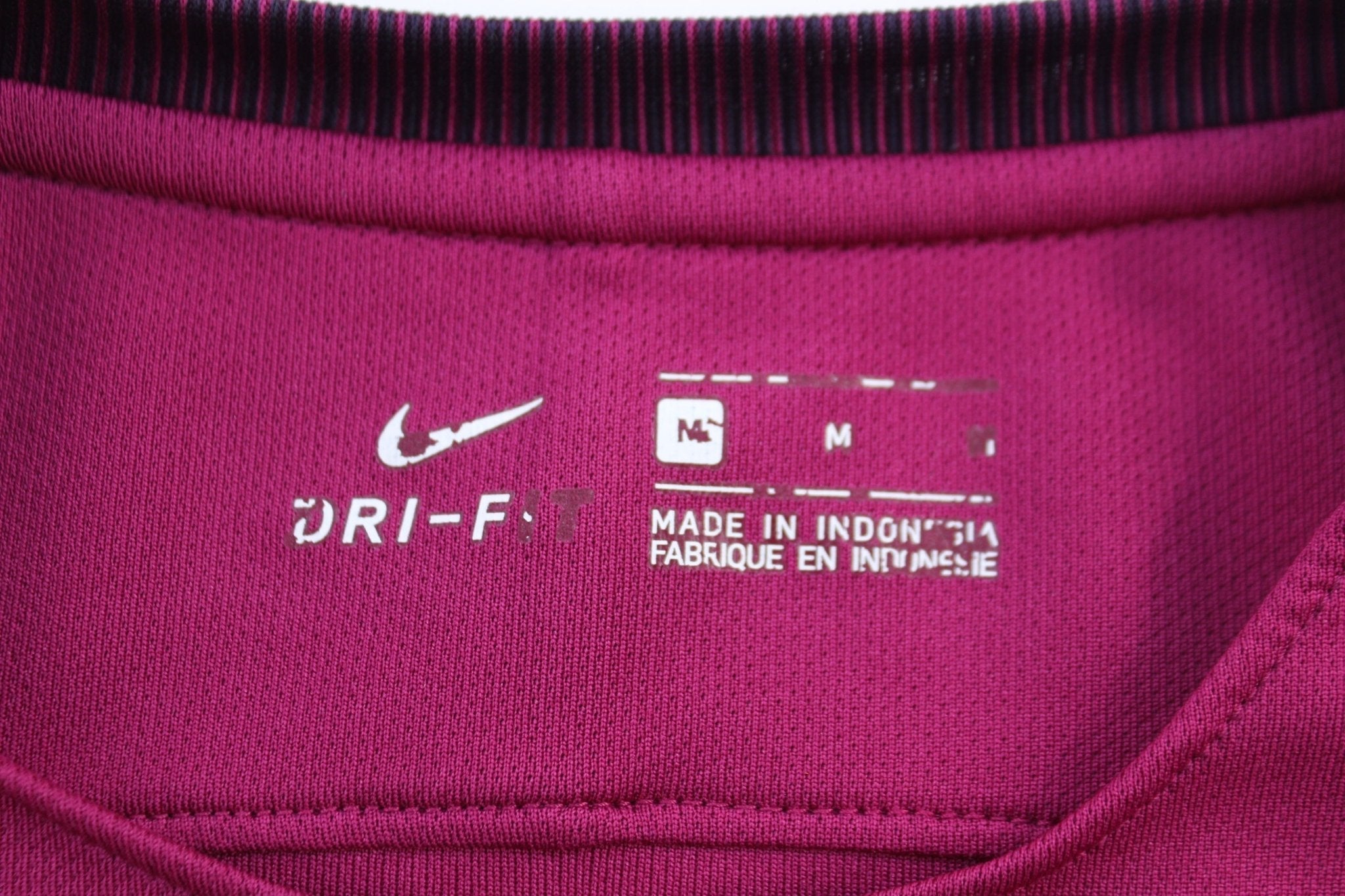 Youth 2017/18 Nike Manchester City Soccer Jersey - Jerseys/Tanks - Thrifted Threads