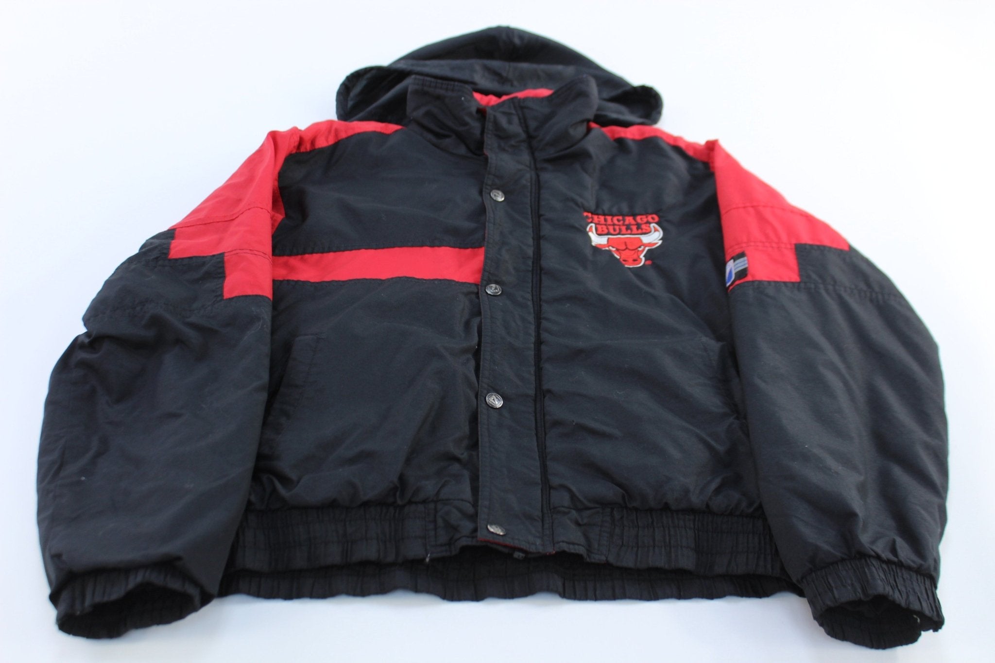 Youth 90's Chicago Bulls Embroidered Logo 7 Puffer Jacket - ThriftedThreads.com