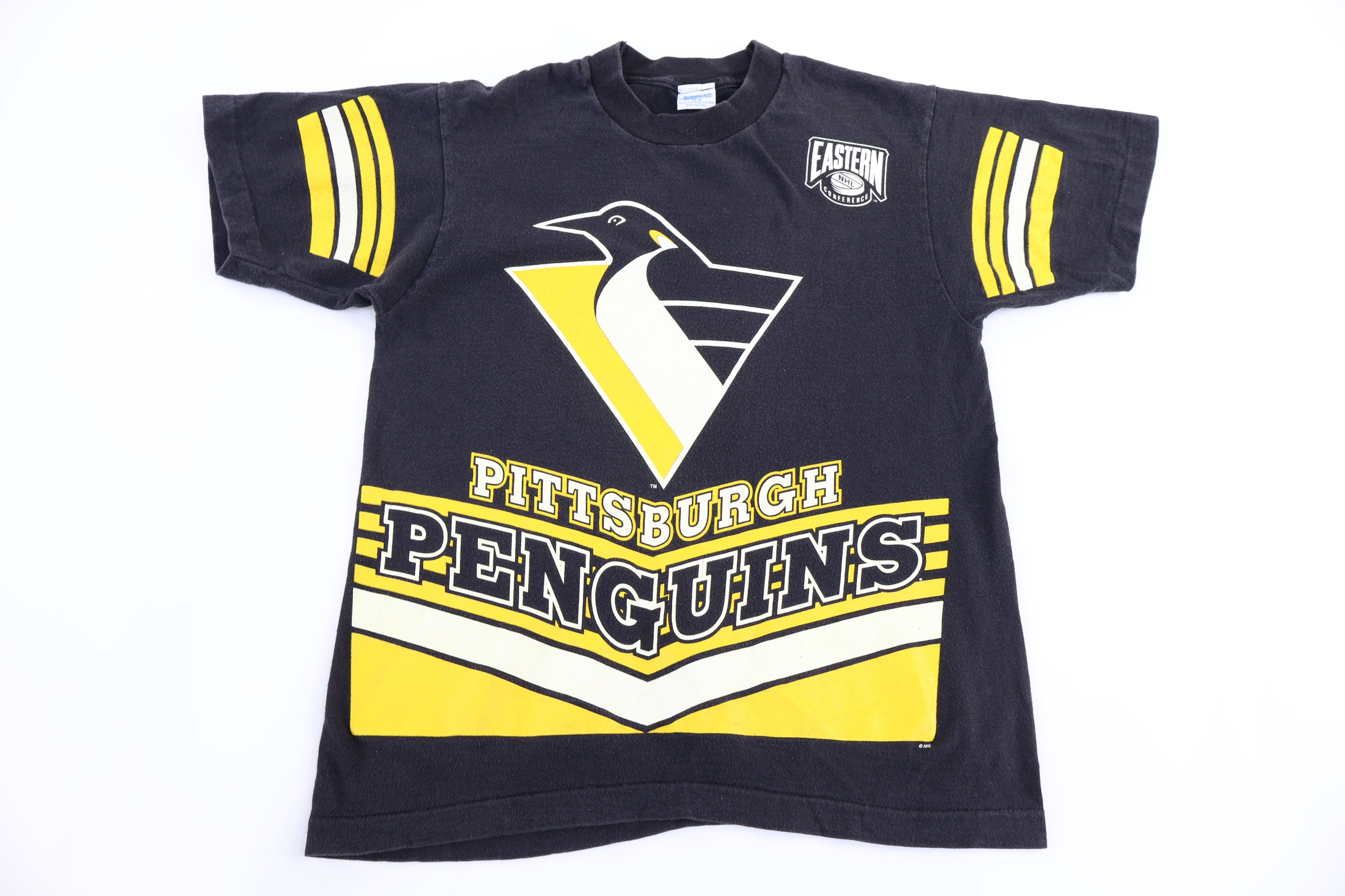 Youth 90's Pittsburgh Penguins Hockey T-shirt - Shirts & Tops - Thrifted Threads