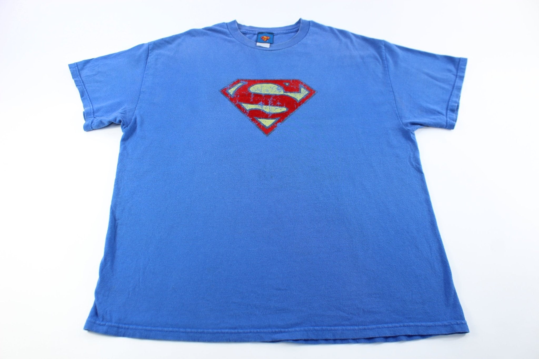 2006 DC Comics Superman Logo T-Shirt - ThriftedThreads.com