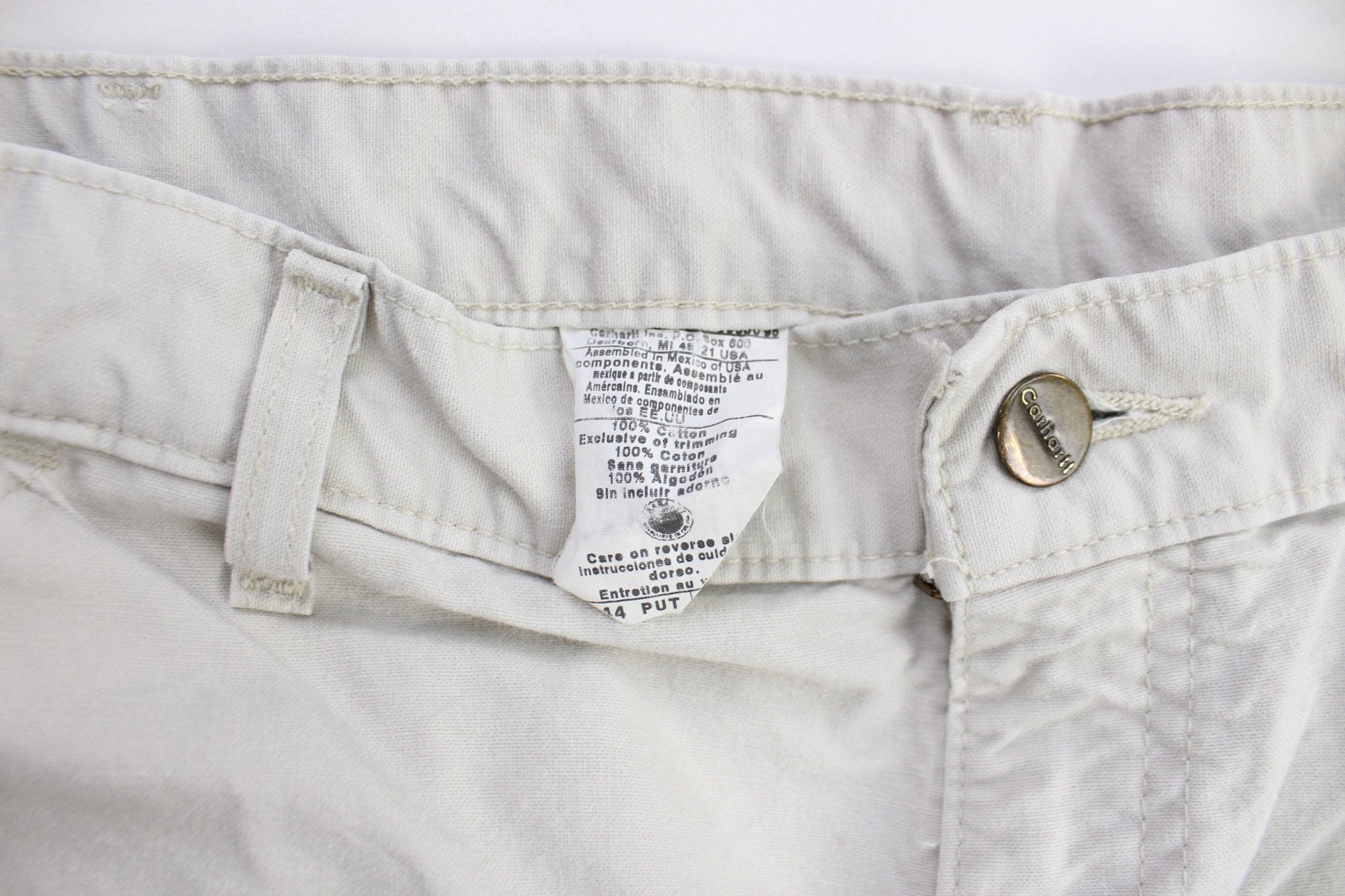 Carhartt Logo Patch White Cargo Shorts - ThriftedThreads.com
