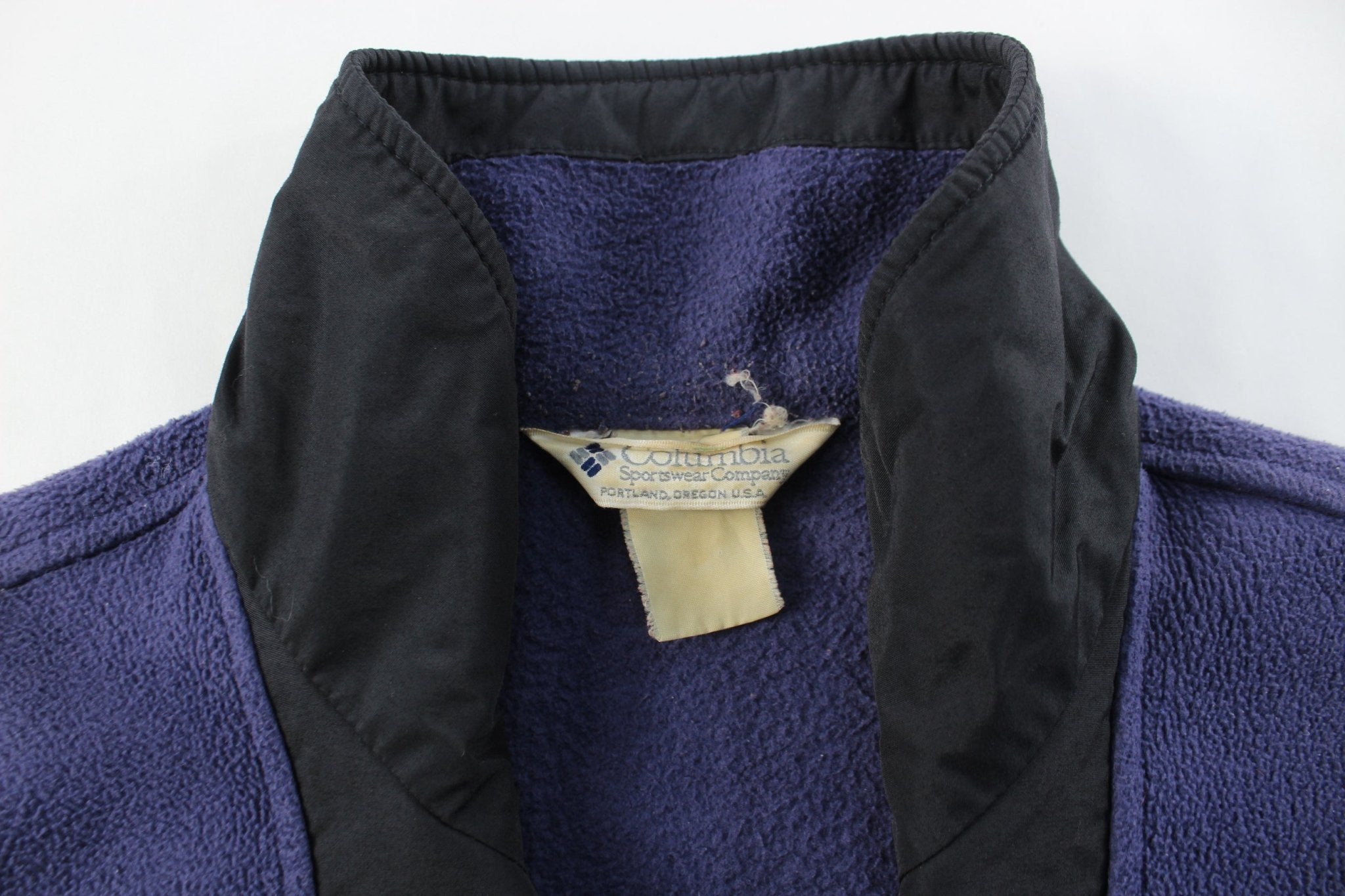 Columbia Sportswear Company Zip Up Jacket - ThriftedThreads.com