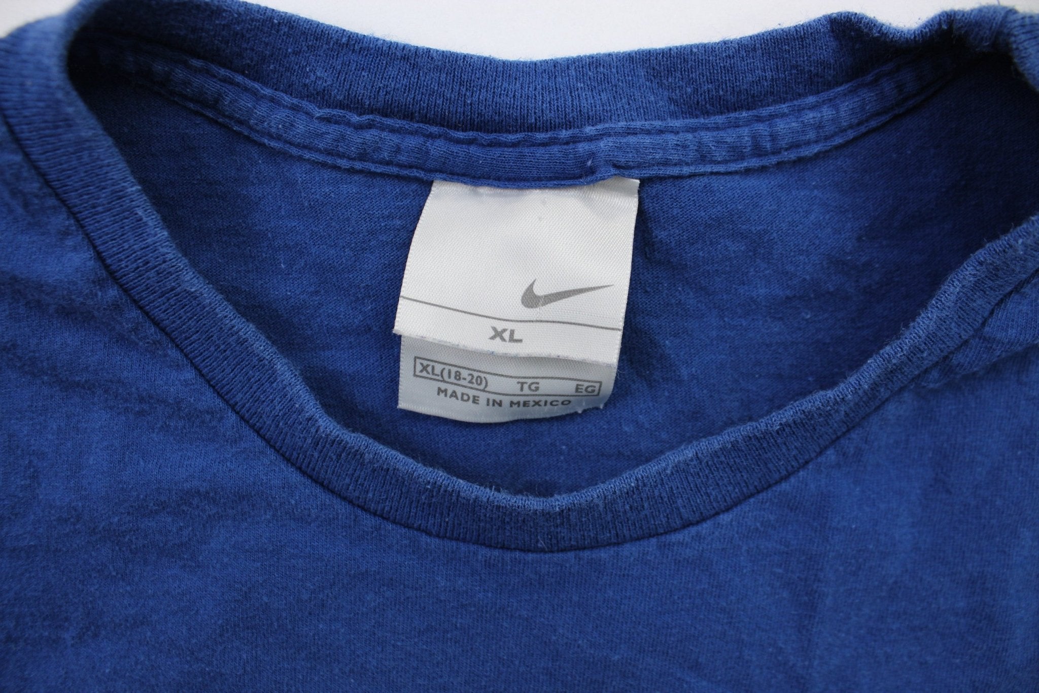 Nike Hoops Logo Blue Graphic T-Shirt - ThriftedThreads.com