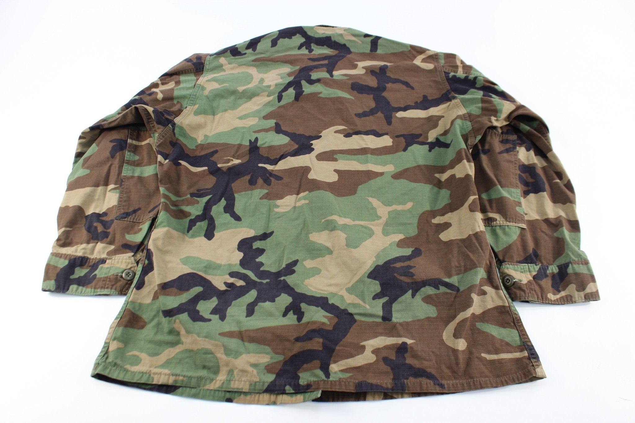 U.S. Army Camo Button Up LS T-Shirt - ThriftedThreads.com