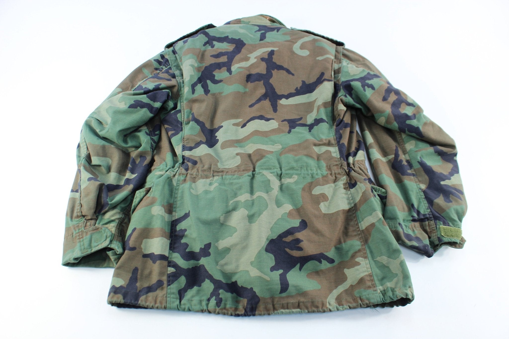 Vintage Military Cold Weather Camo Zip Up Jacket - ThriftedThreads.com