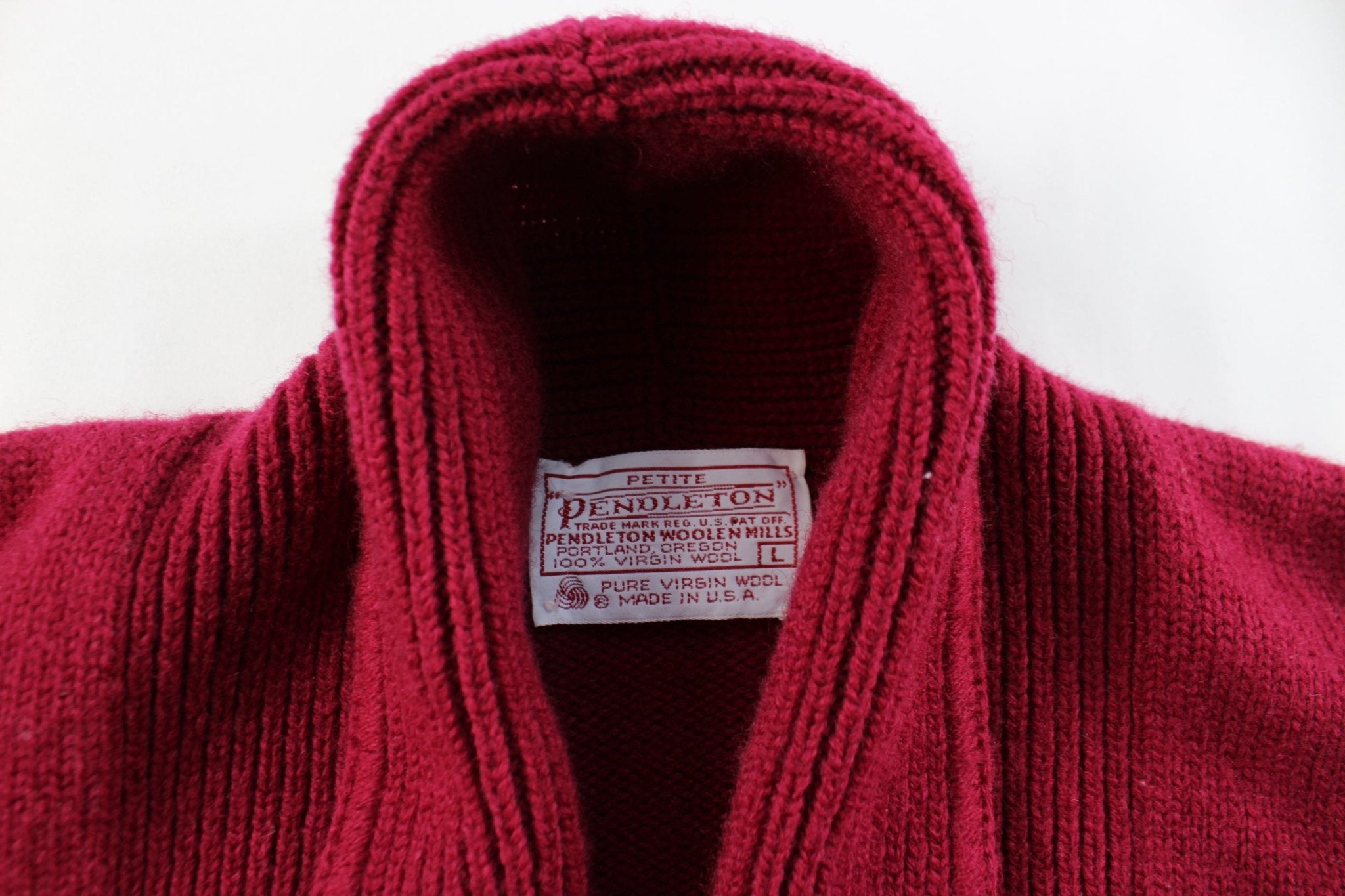 Women's Pendleton Woolen Mills Sweater - ThriftedThreads.com