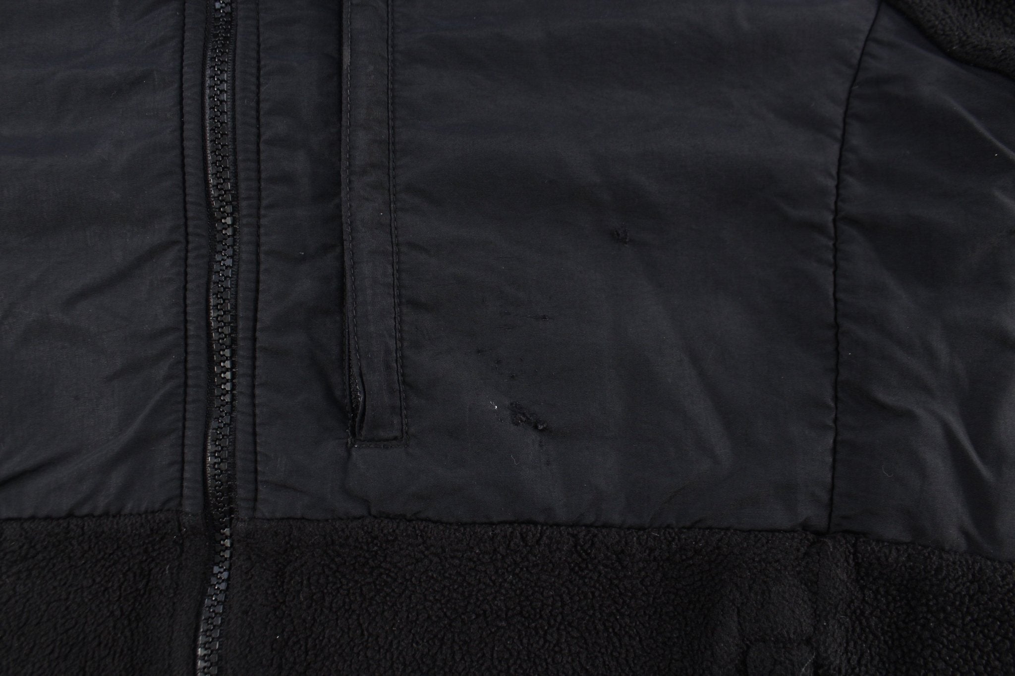 Women's The North Face Embroidered Logo Black Zip Up Jacket - ThriftedThreads.com